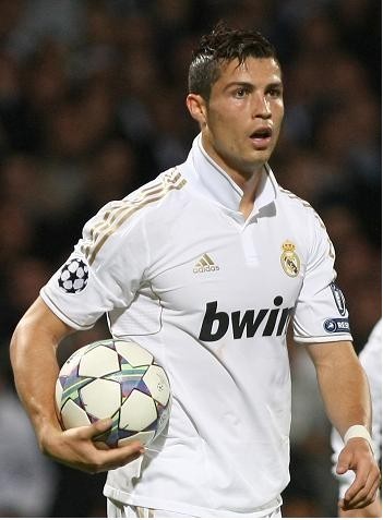 曼以控球为 曼以控球为