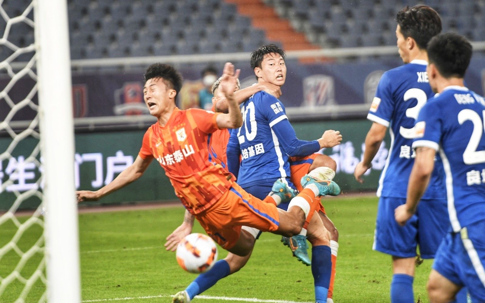 薪资与年龄 薪资与年龄