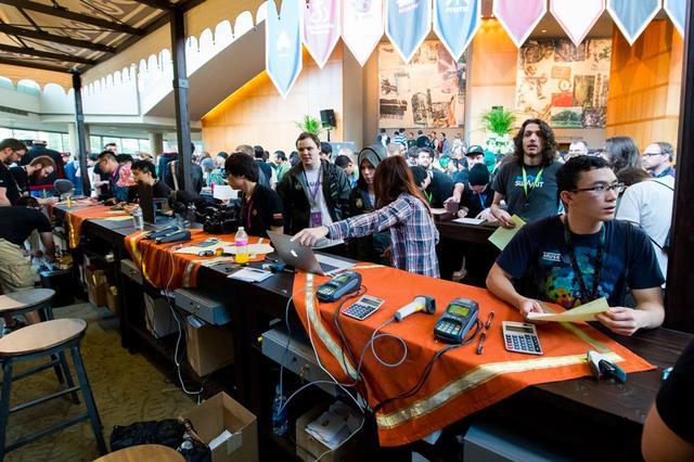 家庭共玩 家庭共玩