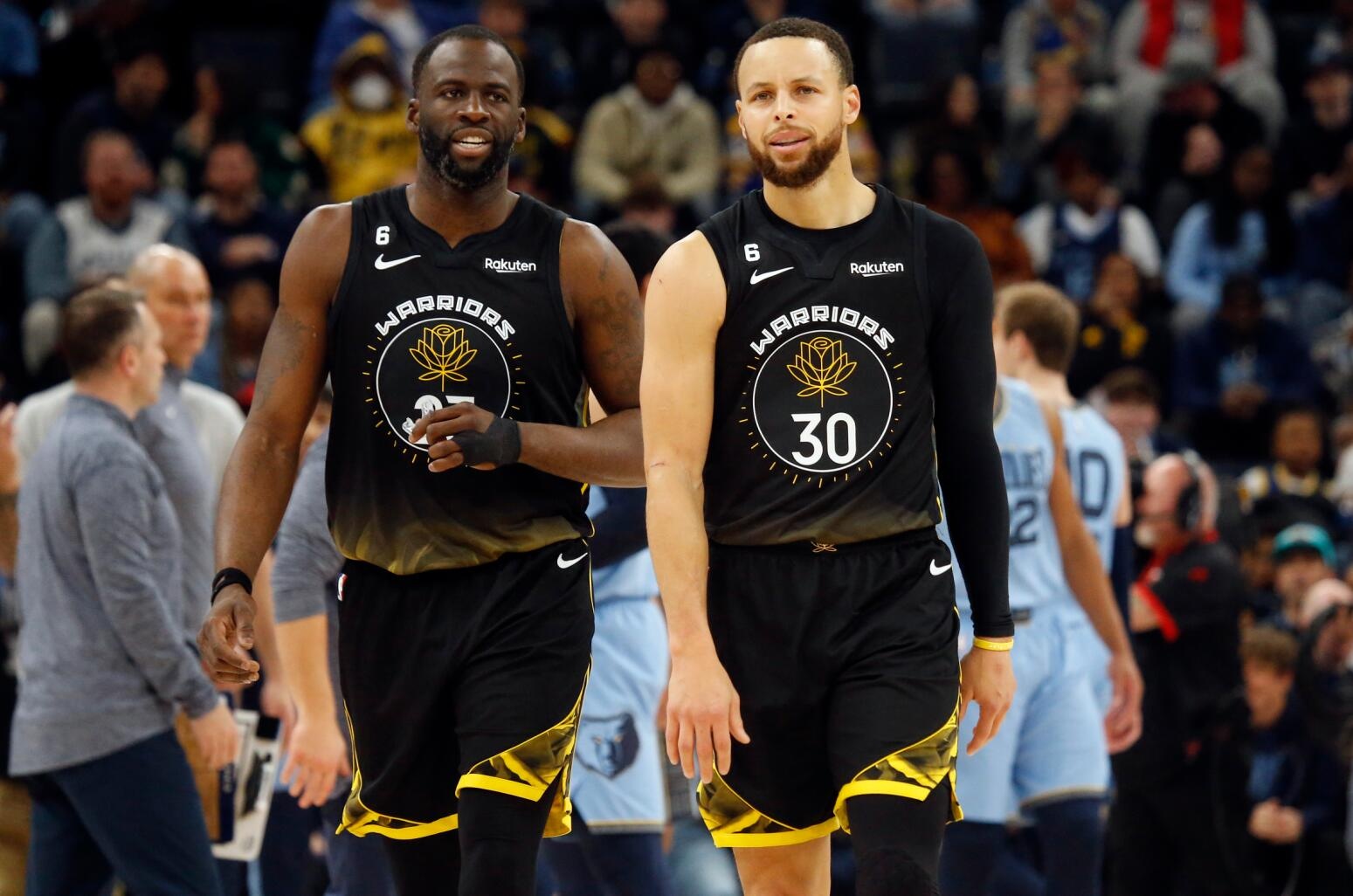 篮板卡位 篮板卡位